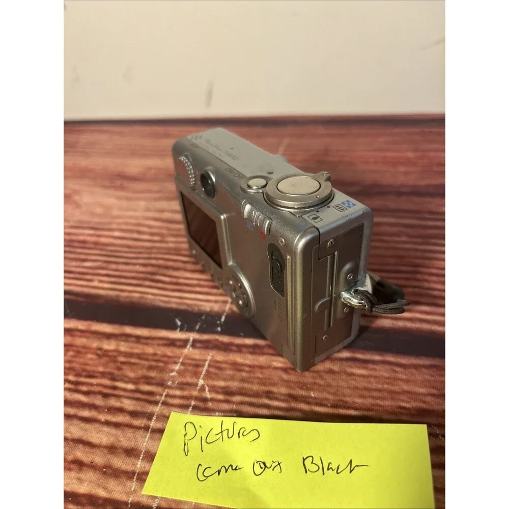 Canon Powershot S400 Silver Elph Digital Camera 4.0MP